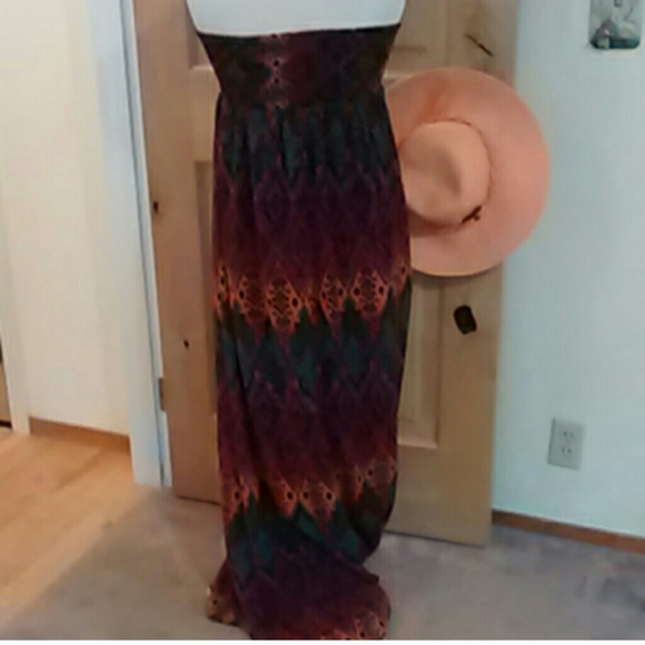 💕Colorful Maxi Dress💕Size Large - Picture 5 of 7